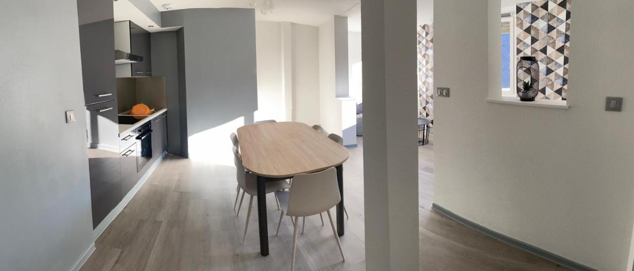 Residence Avec Un T3 Un T2 Et Un Studio En Centre Ville D Argelès-Gazost Dış mekan fotoğraf
